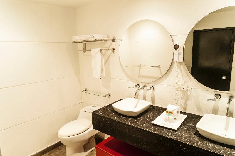 Hotel Bogota Virrey المظهر الخارجي الصورة
